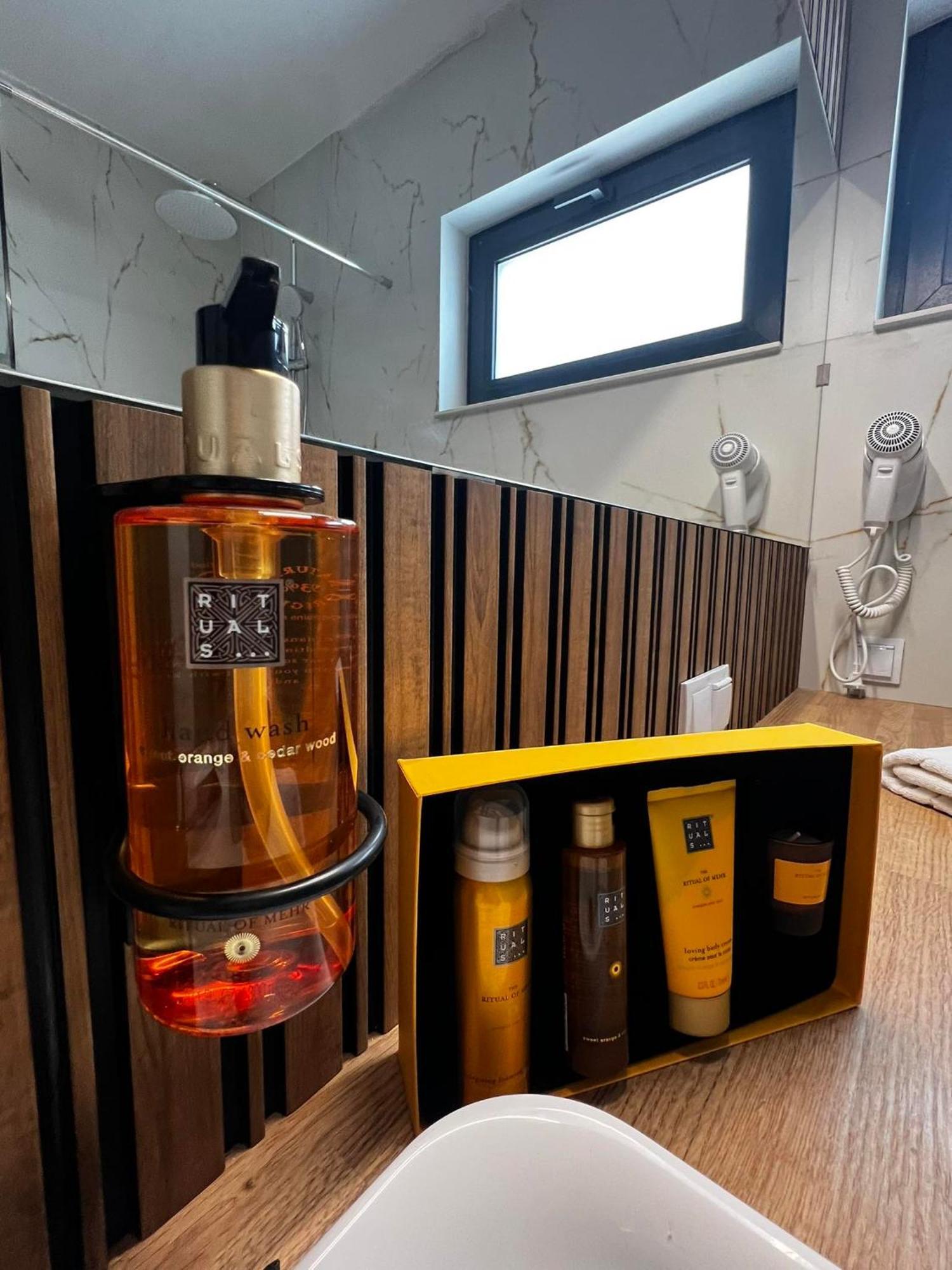 Olivina Park Spa - Domki Z Dostepem Do Krytego Basenu, Saun, Wyzywienia I Atrakcji Dla Dzieci Niechorze Zewnętrze zdjęcie